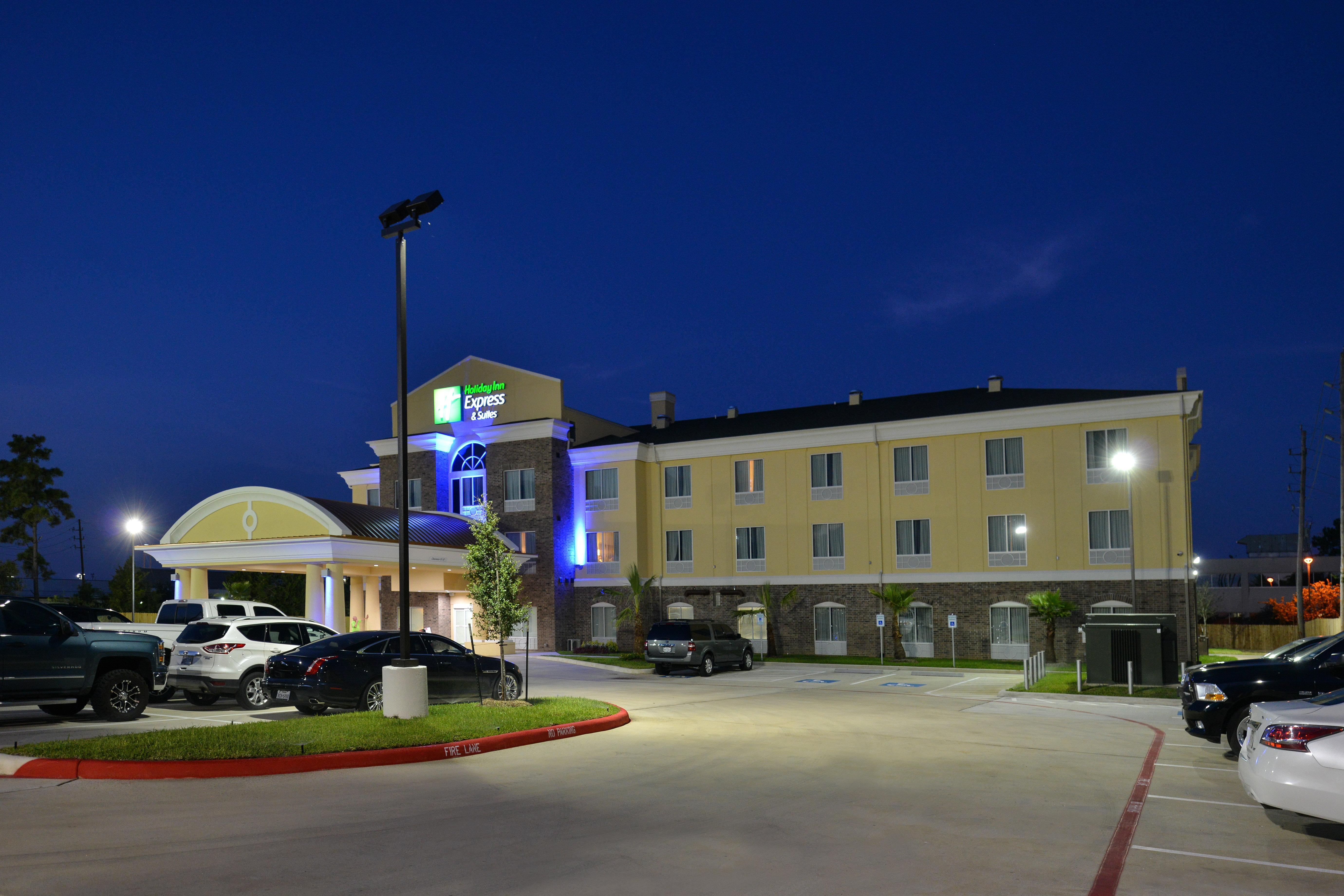 Holiday Inn Express Tomball By Ihg מראה חיצוני תמונה